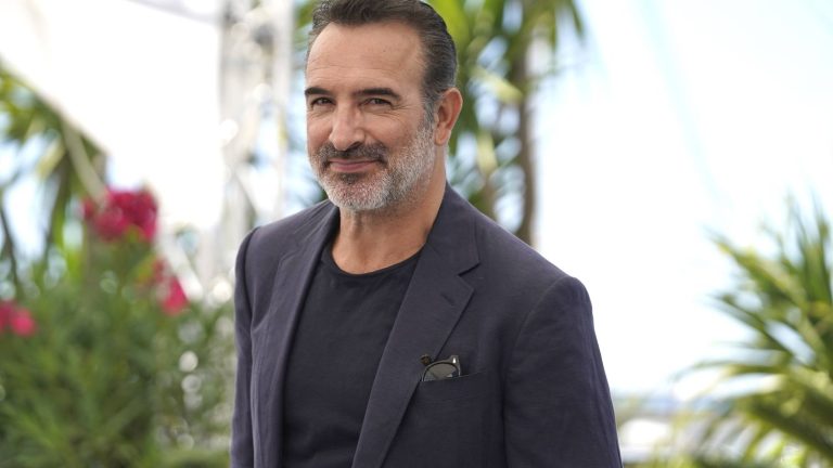 actor Jean Dujardin will be at the helm of the opening ceremony