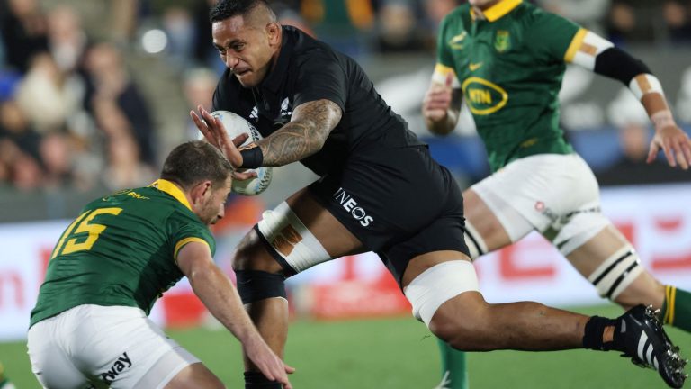 less than two months from the reunion against the XV of France at the World Cup, the All Blacks in demonstration against the Springboks