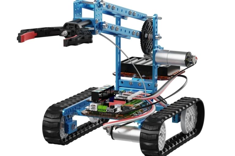 mBot Ultimate |  For the mad scientist in you