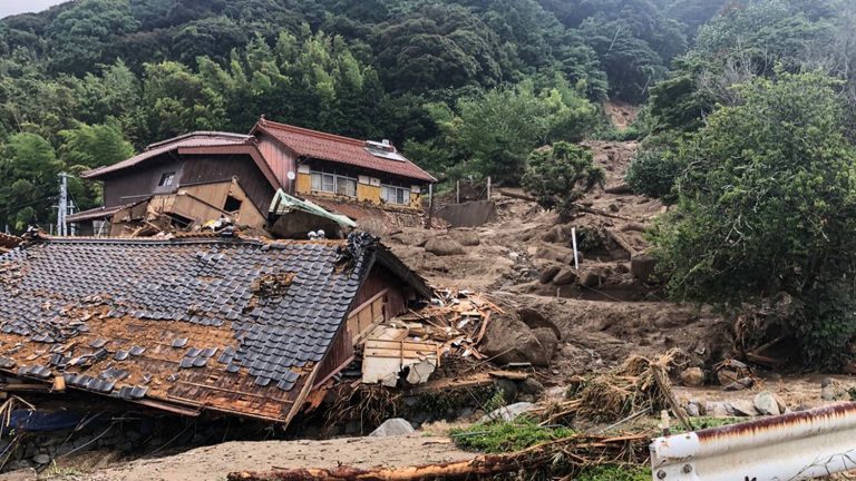 one dead and three missing in Japan, the Southwest of the country hit by “the heaviest rains ever recorded” according to the national weather agency