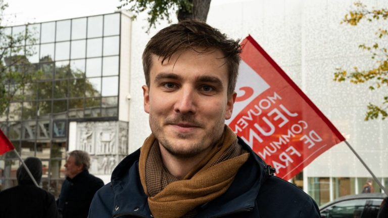 the former boss of the Young Communists Léon Deffontaines has been appointed leader of the PCF