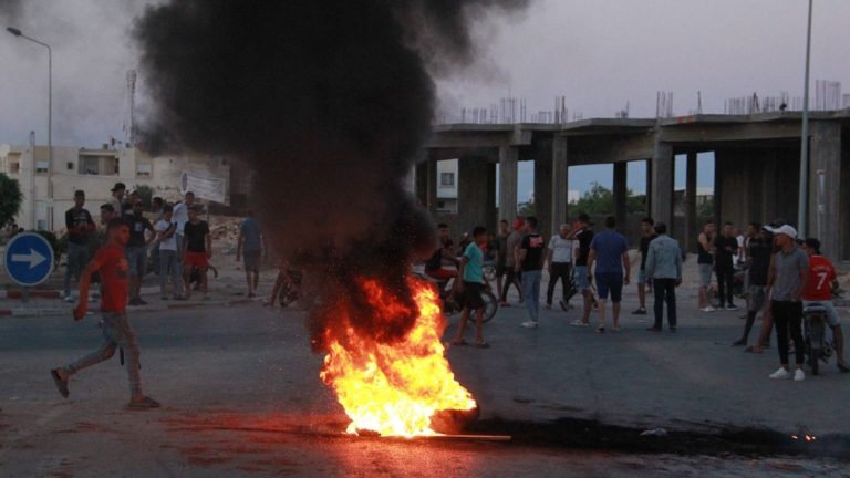 what we know about the situation in Sfax, where sub-Saharan migrants are victims of violence and waves of arrests