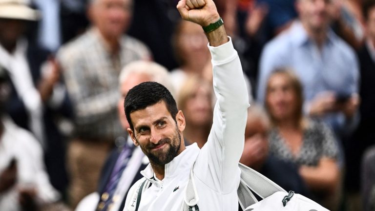 why is Novak Djokovic such an unsinkable player?