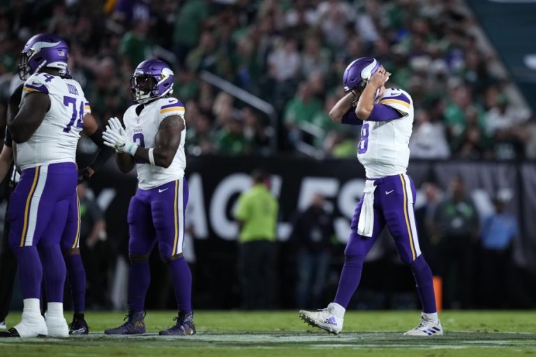 0-2 record |  The Vikings already in a difficult position