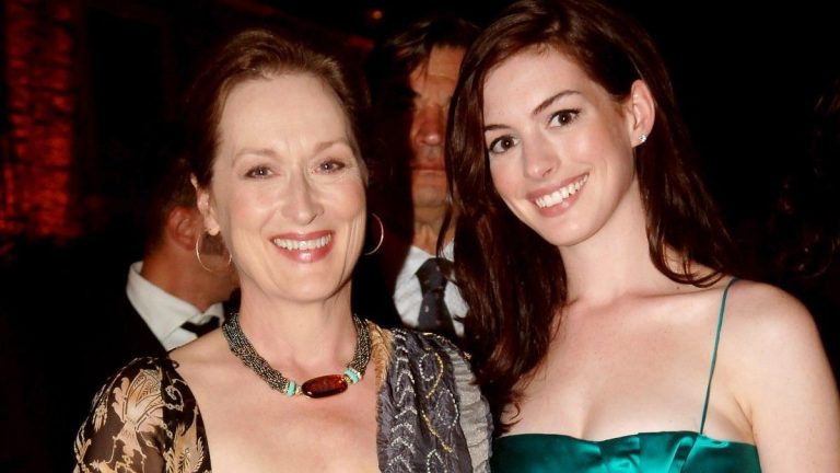 17 years after “The Devil Wears Prada”, the two stars meet again in New York!