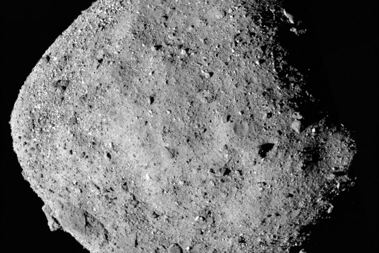 A piece of asteroid will come to Canada