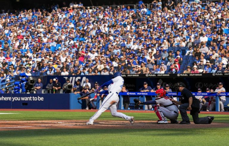 Blue Jays sweep series against Red Sox