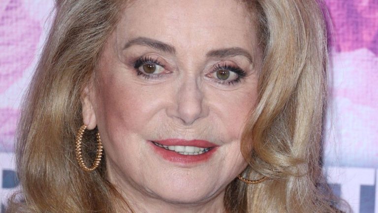 Catherine Deneuve, 79, makes a big revelation about her marital status!