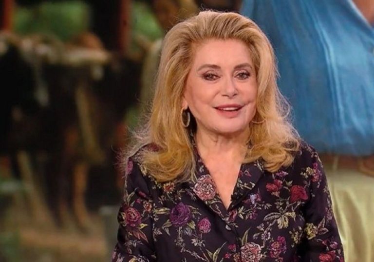 Catherine Deneuve’s honest response in the middle of France 2 news