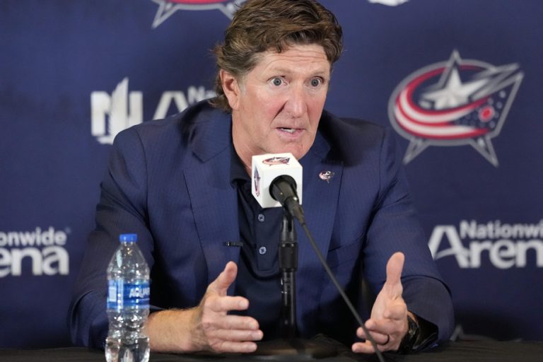 Columbus Blue Jackets |  Mike Babcock resigns, Pascal Vincent becomes head coach