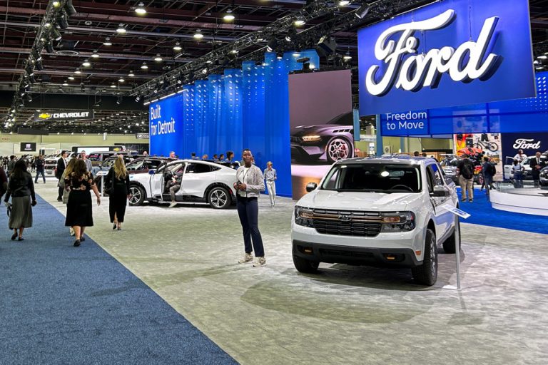 Detroit Motor Show |  New developments overshadowed by the threat of a strike