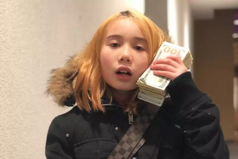 Falsely declared dead in August |  Lil Tay spotted in Los Angeles