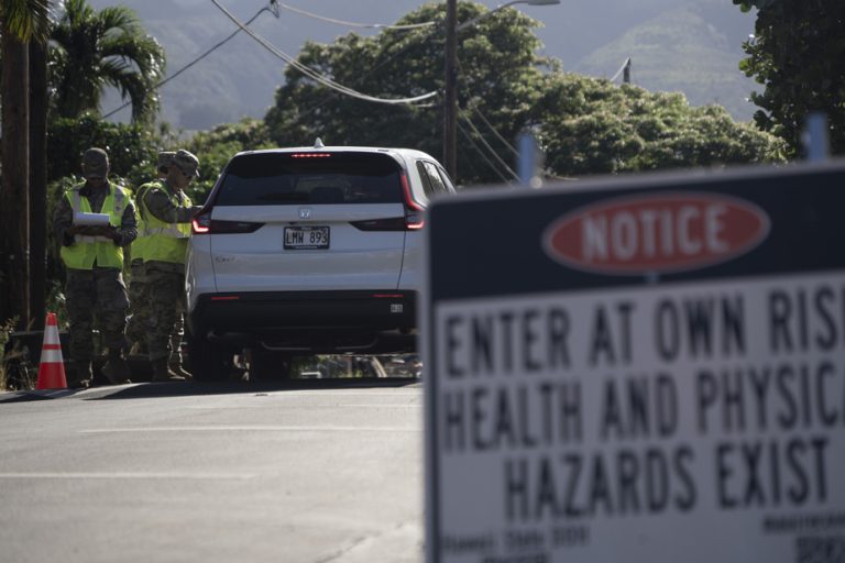 Fire in Hawaii |  Lahaina residents return home for the first time