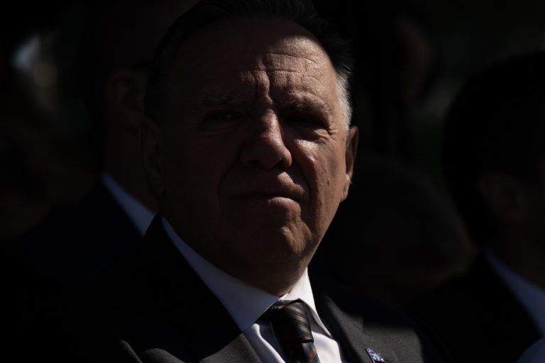 François Legault praises his environmental record in front of Al Gore