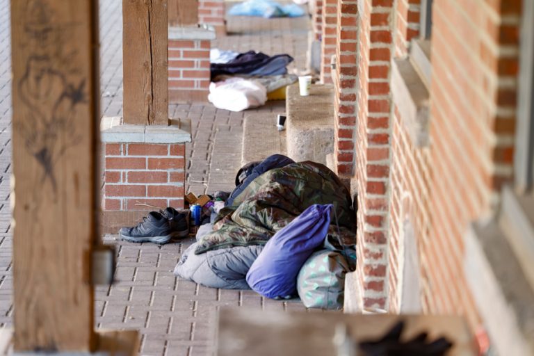 Homelessness has jumped 44% in five years in Quebec