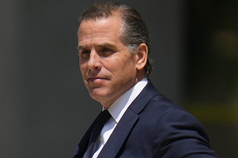 Illegal possession of a weapon |  Hunter Biden to plead not guilty