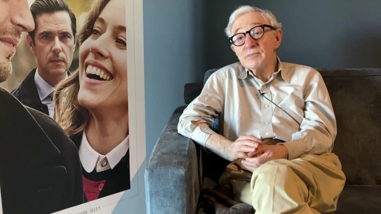 Interview with Woody Allen in Lyon for “Coup de chance”, his latest film with Melvil Poupaud and Lou de Laagence