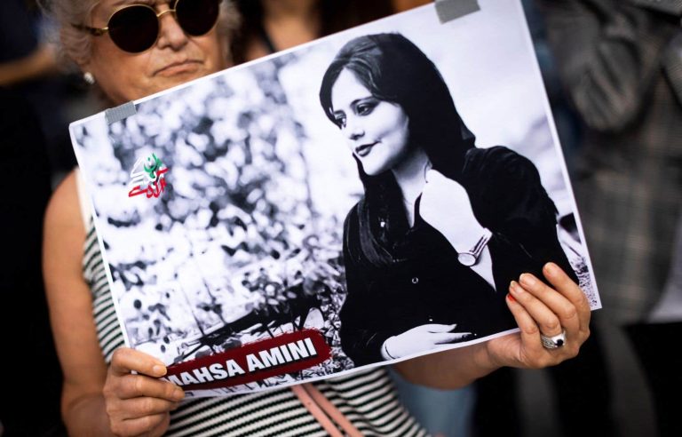 Iranian journalists pay a high price since the death of Mahsa Amini