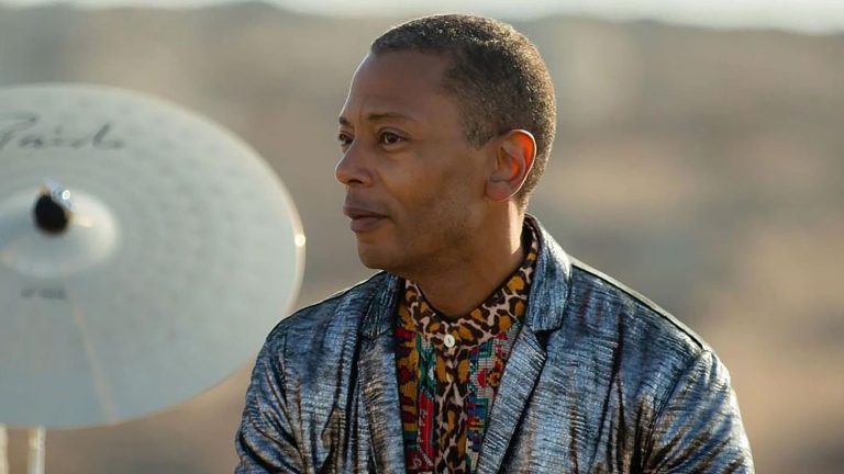 Jeff Mills and his guests publish “Evolution”, the second solar round of the Tomorrow Comes The Harvest project