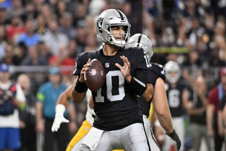 Las Vegas Raiders |  Jimmy Garoppolo could suffer a concussion