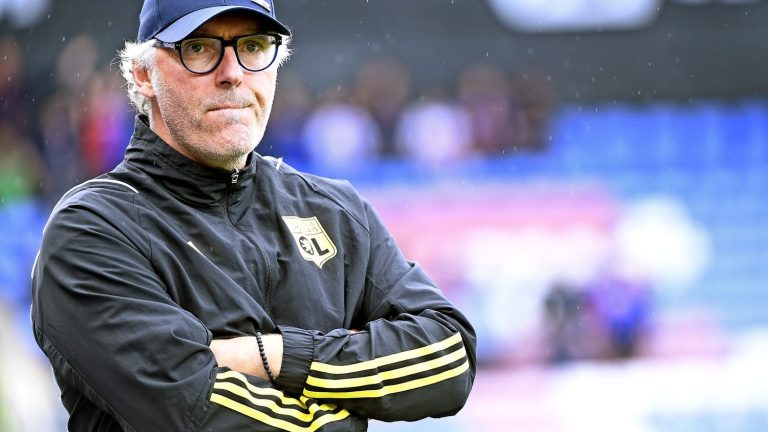 Laurent Blanc, the coach of Olympique Lyonnais, will be removed from his post