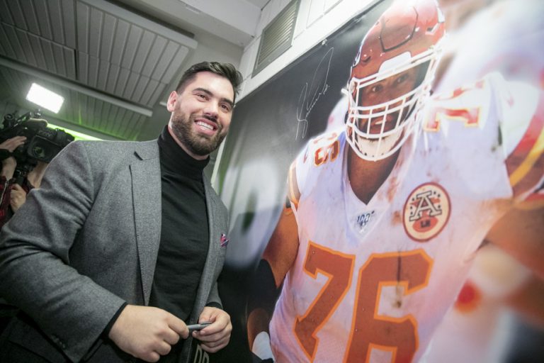 Laurent Duvernay-Tardif announces his retirement