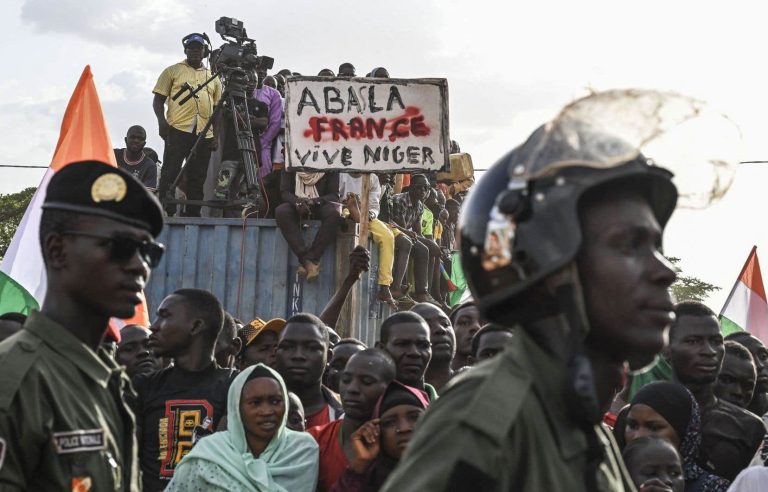 Mali, Burkina and Niger sign a defensive alliance