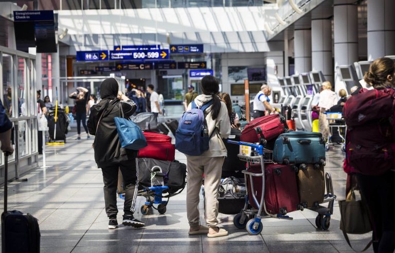 Montreal and Toronto airports dead last in customer satisfaction