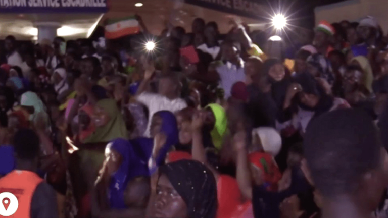 Niger: in Niamey, hundreds of demonstrators rejoice at the departure of French soldiers