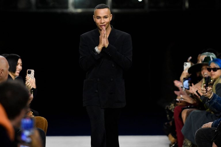 Paris Fashion Week |  Investigation opened after the theft of more than 50 Balmain pieces