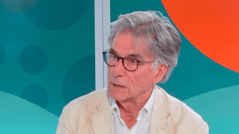 “Perhaps the most important thing is the hostage-taking of the Nigeriens themselves,” says Pierre Jacquemot, former ambassador to Africa.