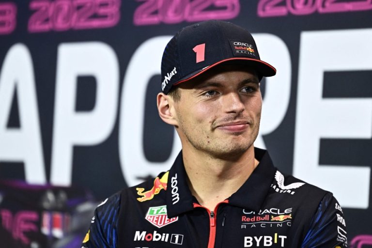 Record for consecutive victories in F1 |  Max Verstappen responds to Mercedes director