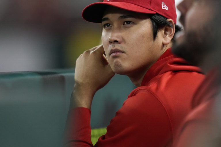 Shohei Ohtani operated on his right elbow |  A probable return as a hitter in 2024 and as a pitcher in 2025