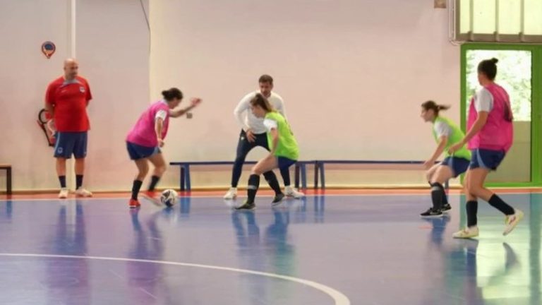 Sports: meeting the new French women’s futsal team