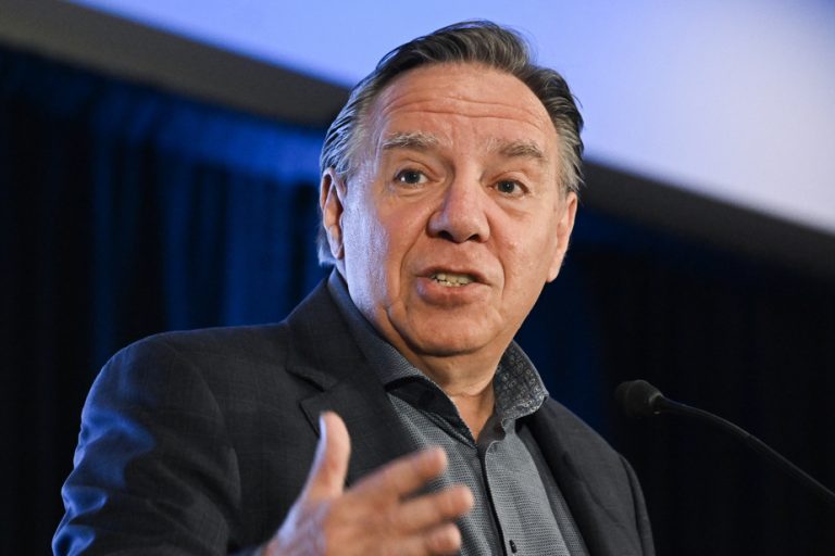 The REM de l’Est “will go to Lanaudière”, promises Legault