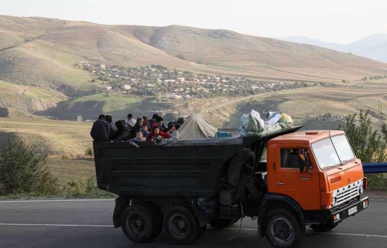 The self-proclaimed Republic of Nagorno-Karabakh announces its dissolution