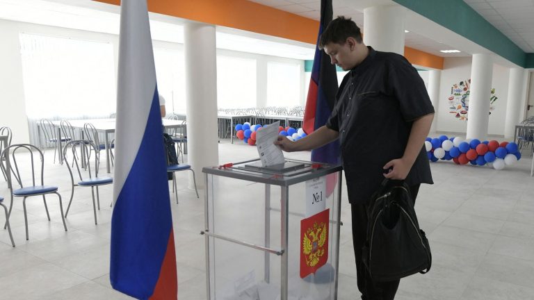 Vladimir Putin’s party claims a large victory in the elections organized by Russia in the annexed territories