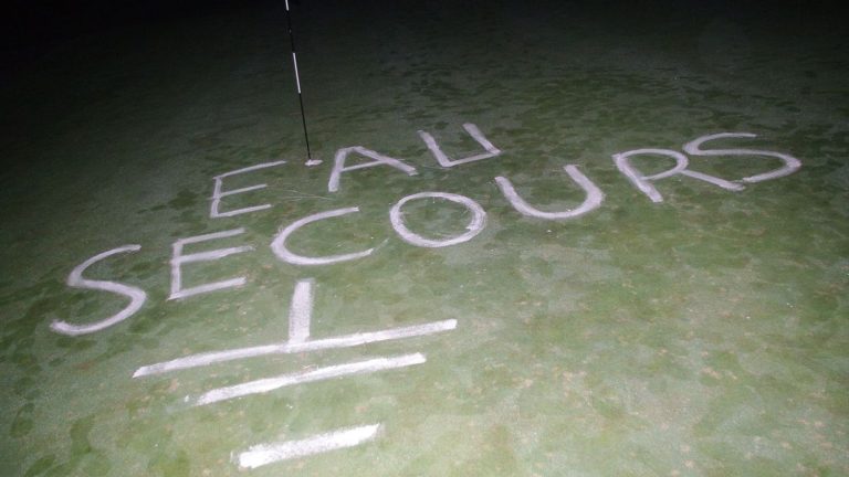 “Water thieves”, “water rages”, the 24 Hours of Le Mans golf course tagged by environmental activists