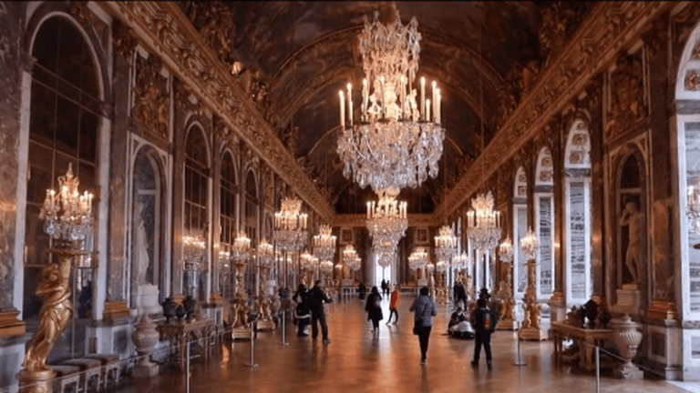 behind the scenes of the meal at Versailles