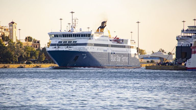 the death of a passenger, thrown into the sea from a ferry, turns into a scandal