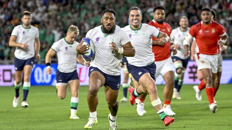 with its executives, Ireland easily dominates Tonga