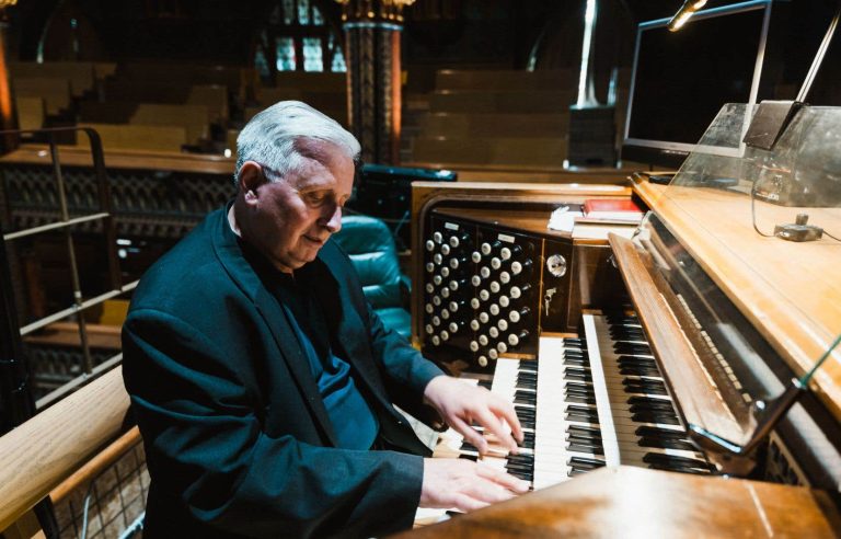 50 years of Pierre Grandmaison at the organ of the Notre-Dame basilica