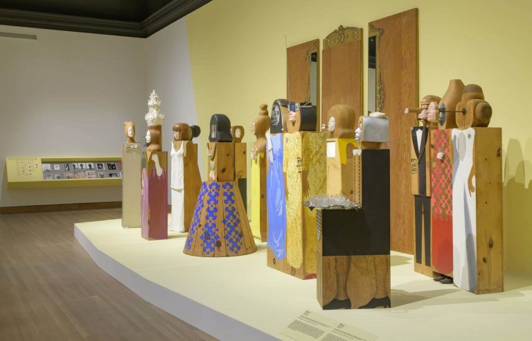 A flamboyant museum return to Montreal