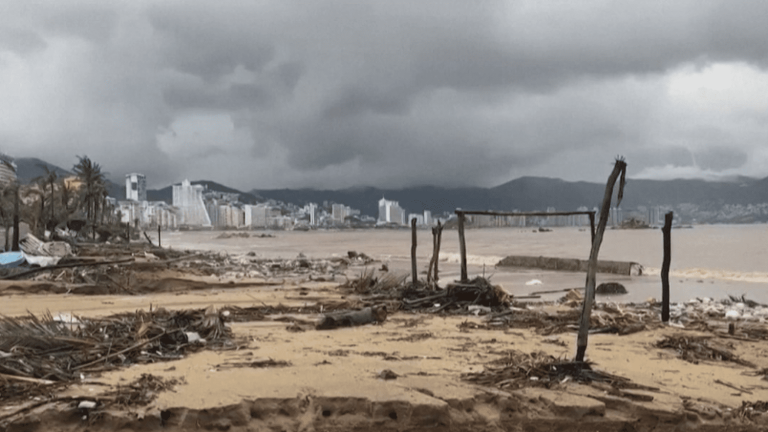 Acapulco resort hit by Hurricane Otis