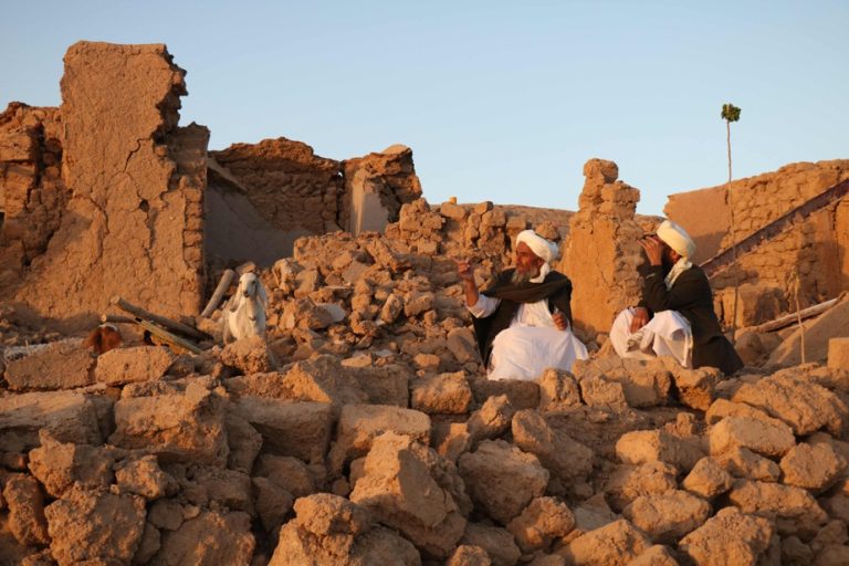 Afghanistan |  Magnitude 6.3 earthquake kills nearly 120 people