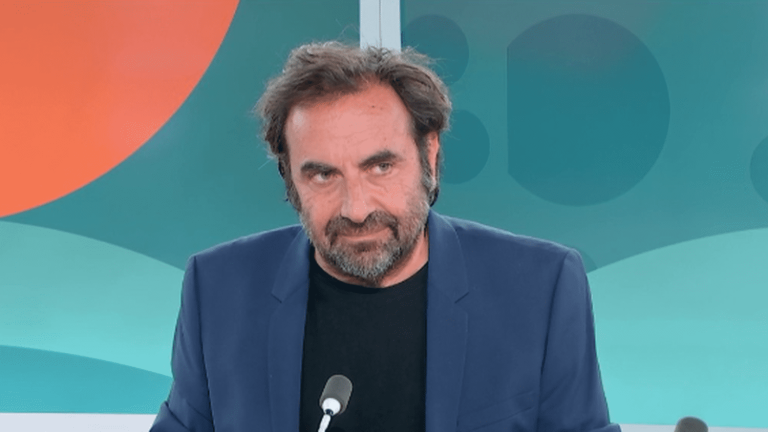 “Armenians are abandoned by everyone,” regrets singer André Manoukian