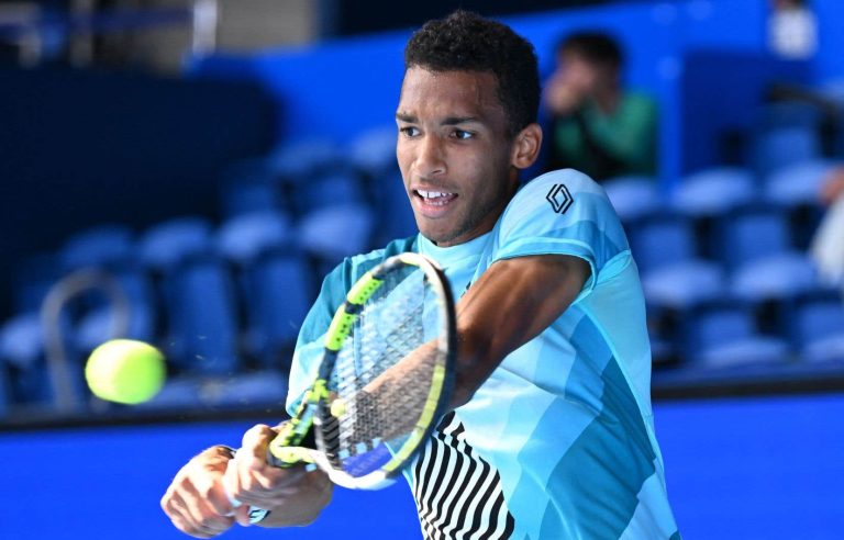 Auger-Aliassime loses from the start in doubles in Basel