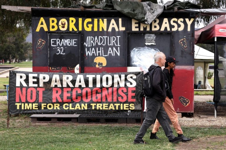 Australia |  Anger and bitterness of Aborigines after the rejection of the referendum for their rights