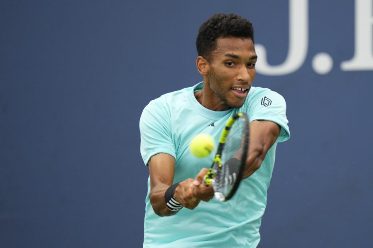 Basel tournament |  Auger-Aliassime advances to quarter-finals