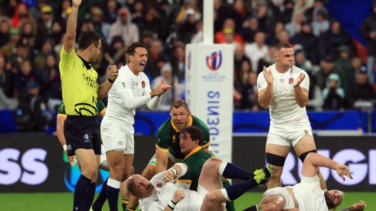 Ben O’Keeffe, a referee under pressure during England-South Africa